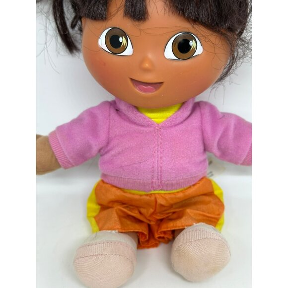 VTG Dora the Explorer Talking Plush Doll – 9.5" Stuffed Toy Vinyl Face / Plastic - Picture 3 of 8